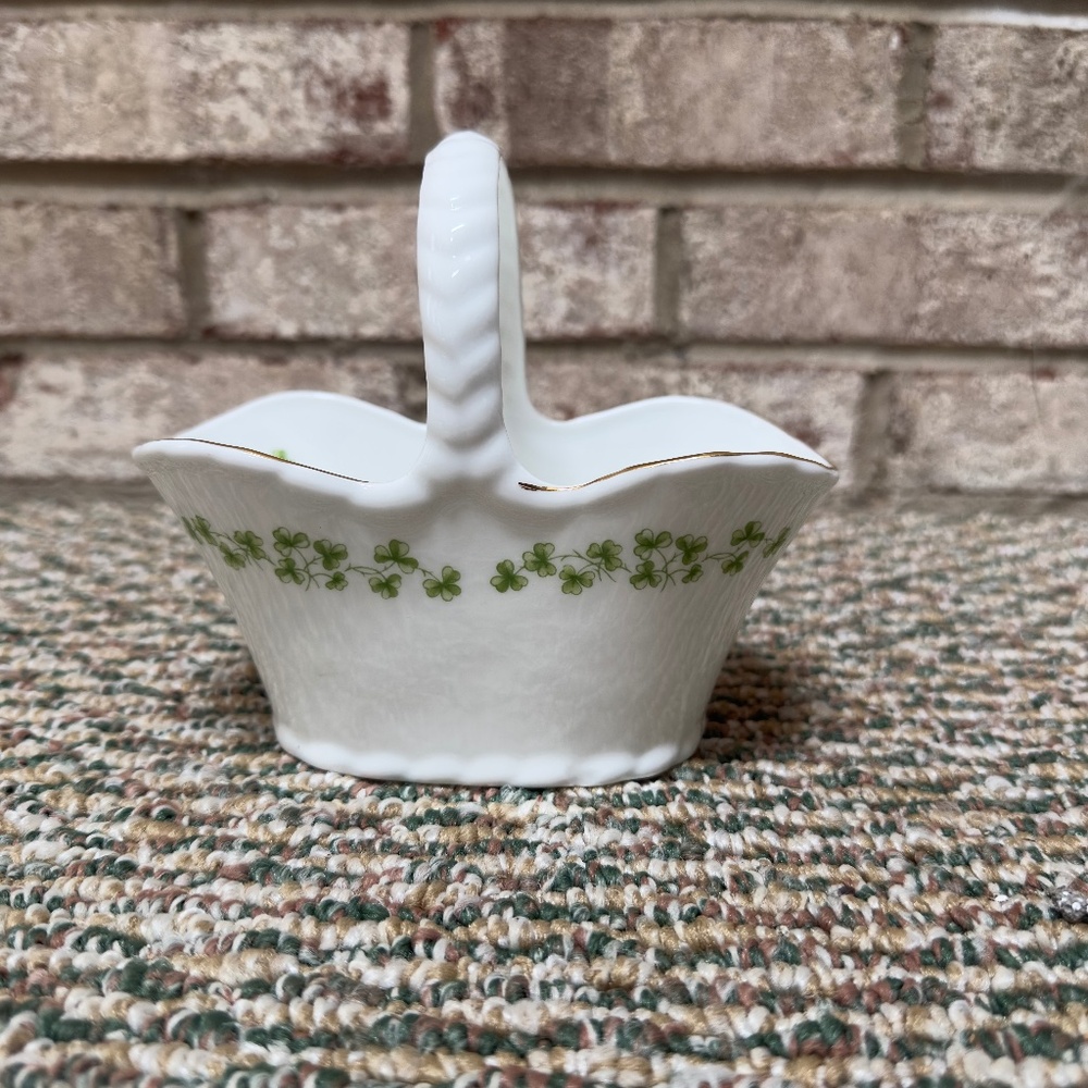 Claddagh Shamrock White Porcelain Basket Decor Home Accent